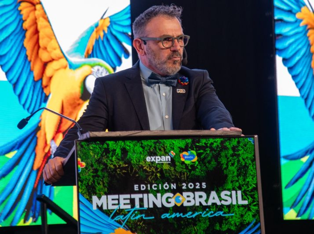 Dino - Divulgador de Noticias