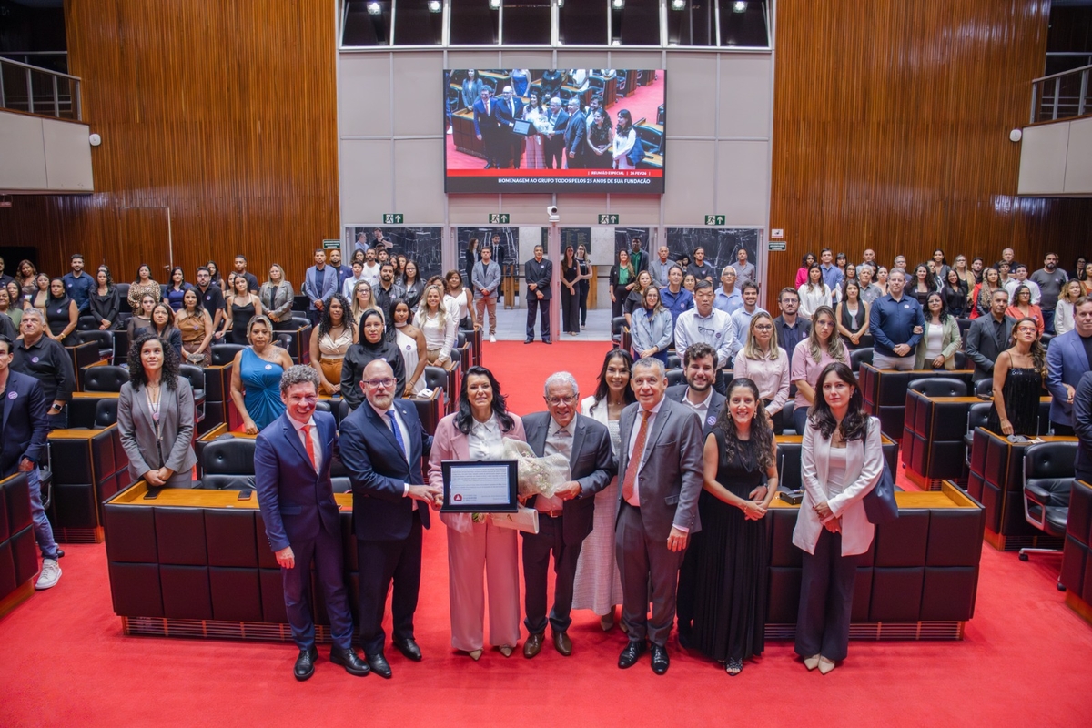 Dino - Divulgador de Noticias