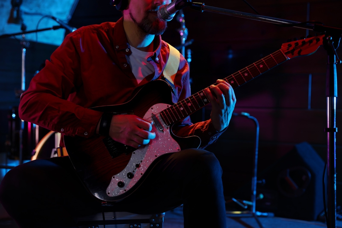 Dino - Divulgador de Noticias