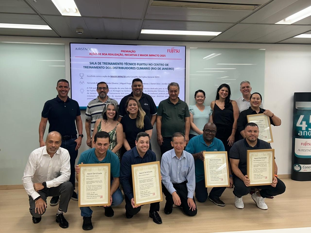 Dino - Divulgador de Noticias