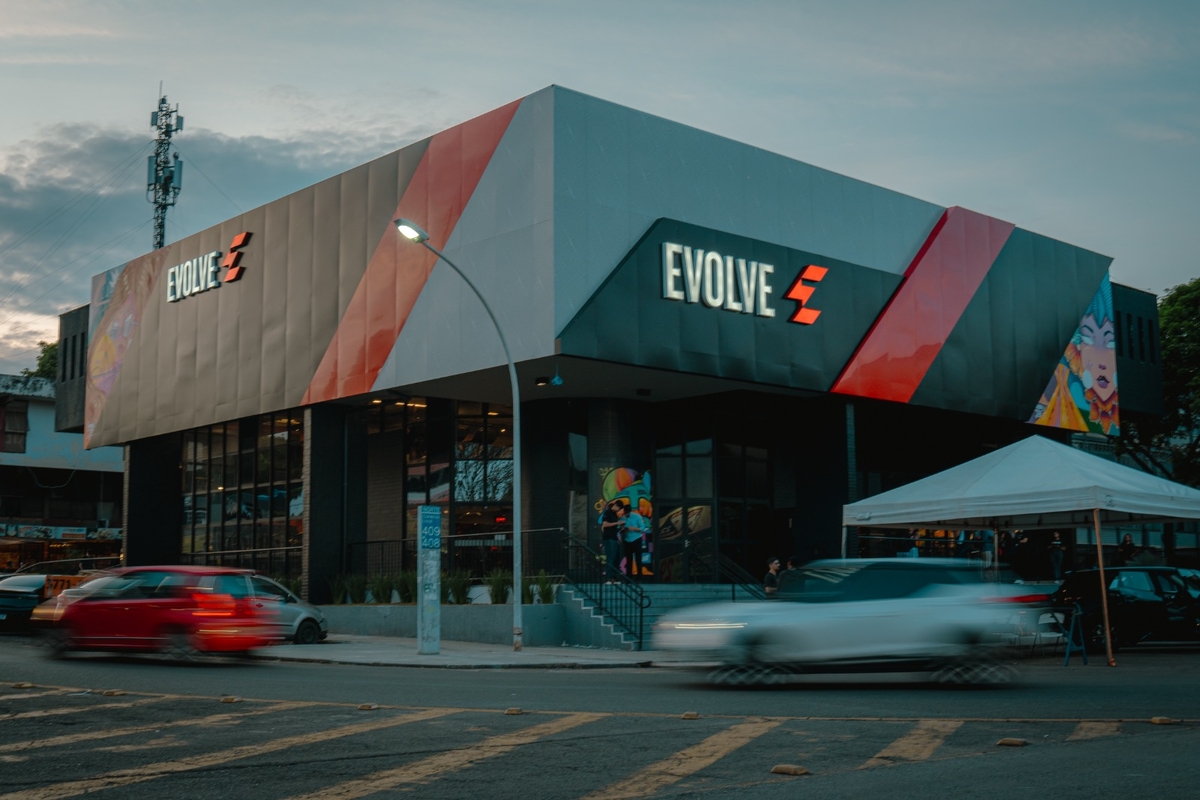 Dino - Divulgador de Noticias