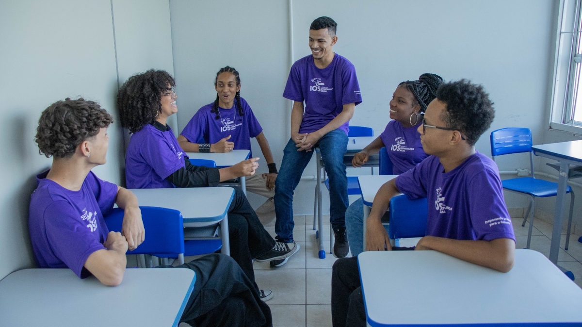 Dino - Divulgador de Noticias