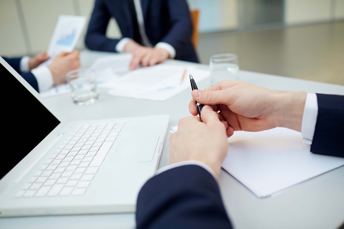 Dino - Divulgador de Noticias